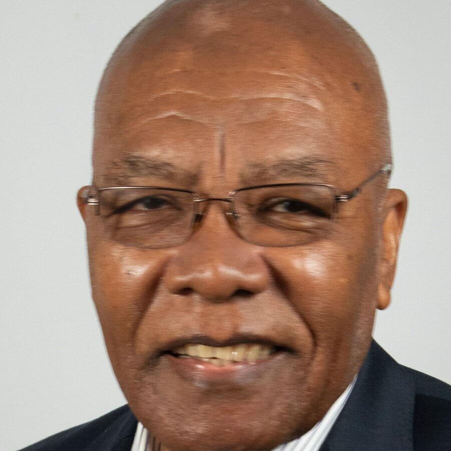Milton Carr